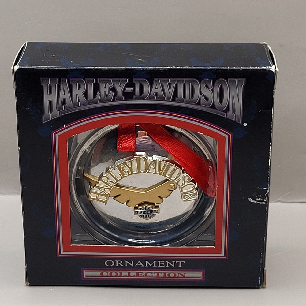 Vintage 1999 Harley Davidson Cavanaugh Chrome Look Gas Cap Christmas Ornament